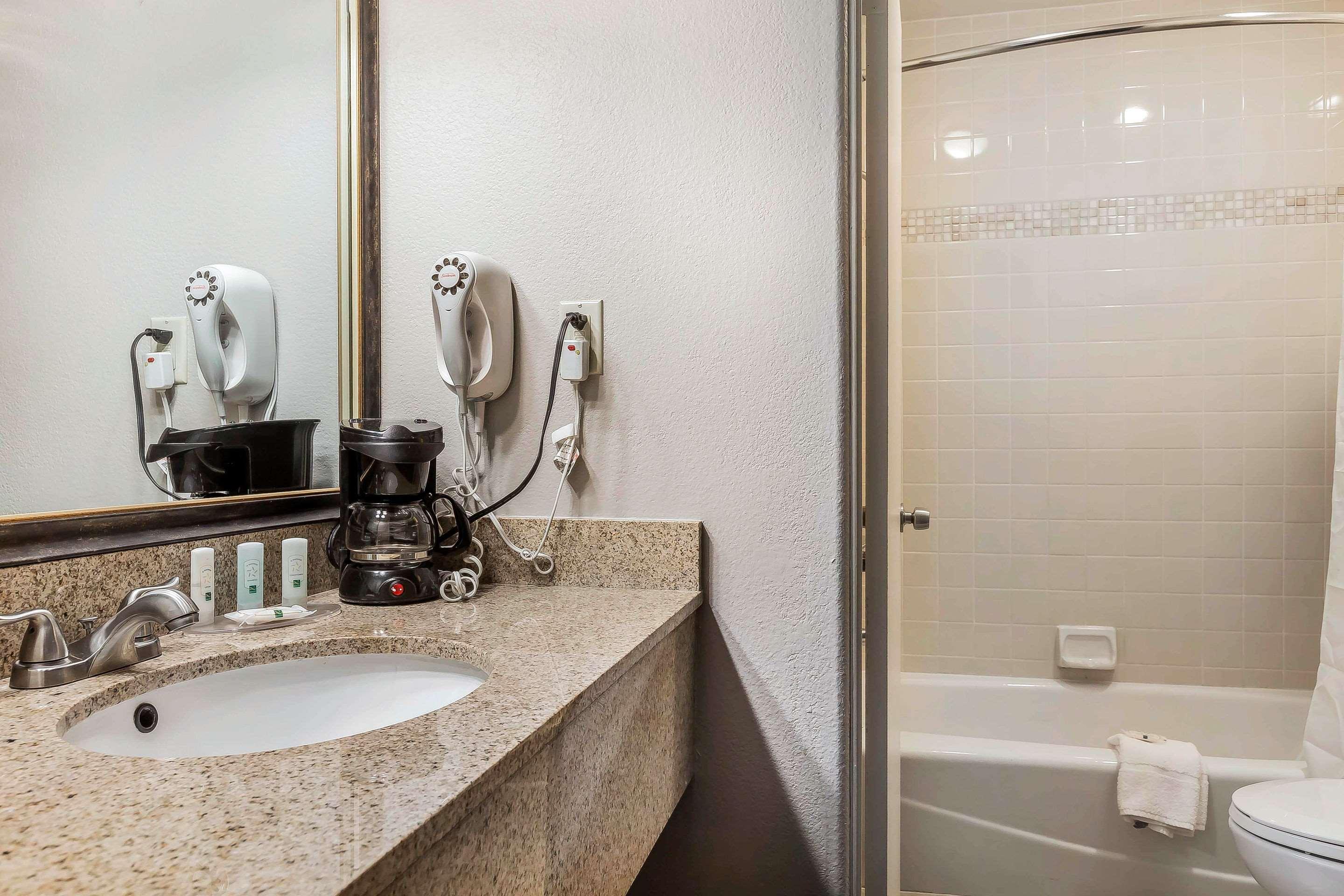Quality Inn Fallbrook I-15 Экстерьер фото