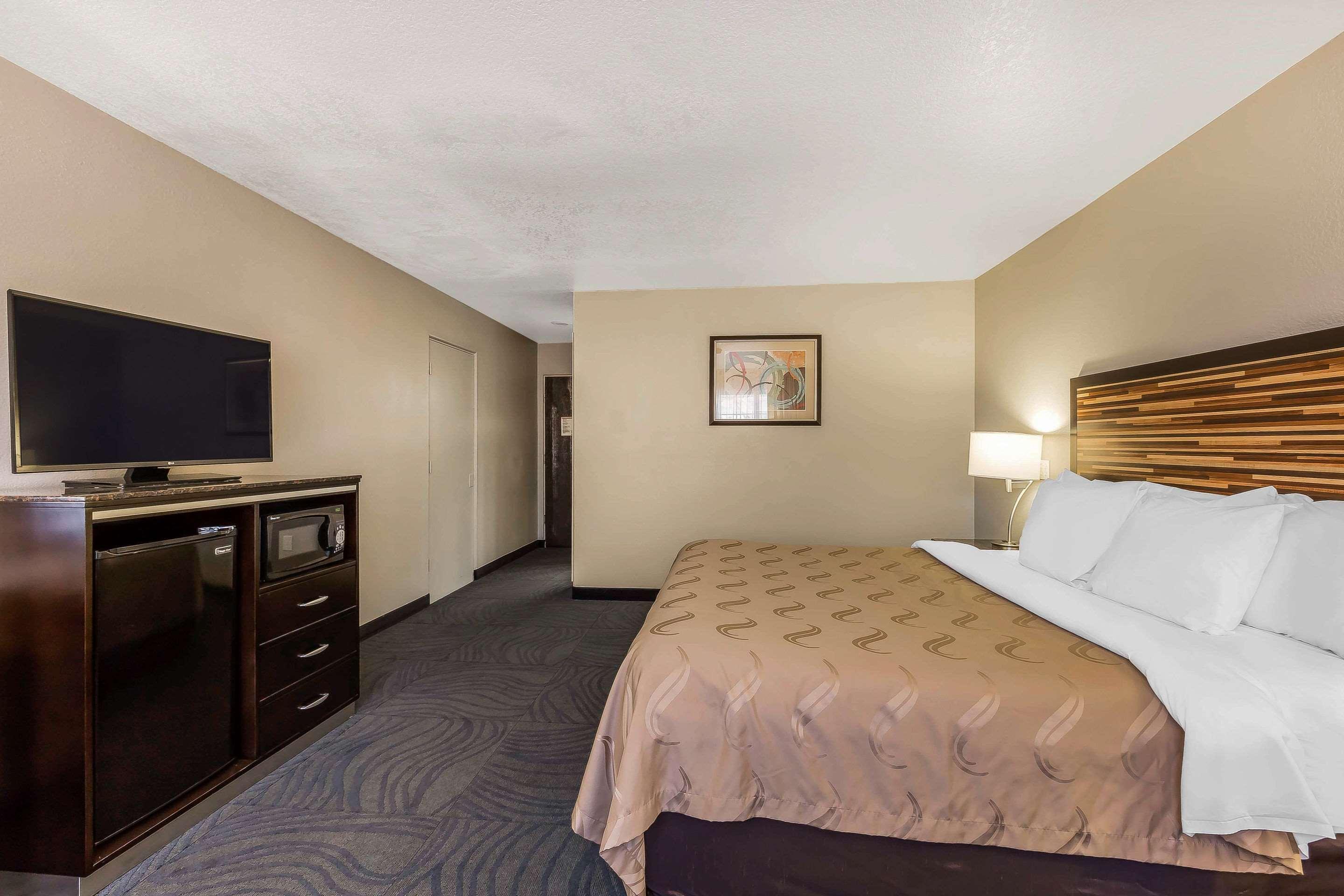 Quality Inn Fallbrook I-15 Экстерьер фото