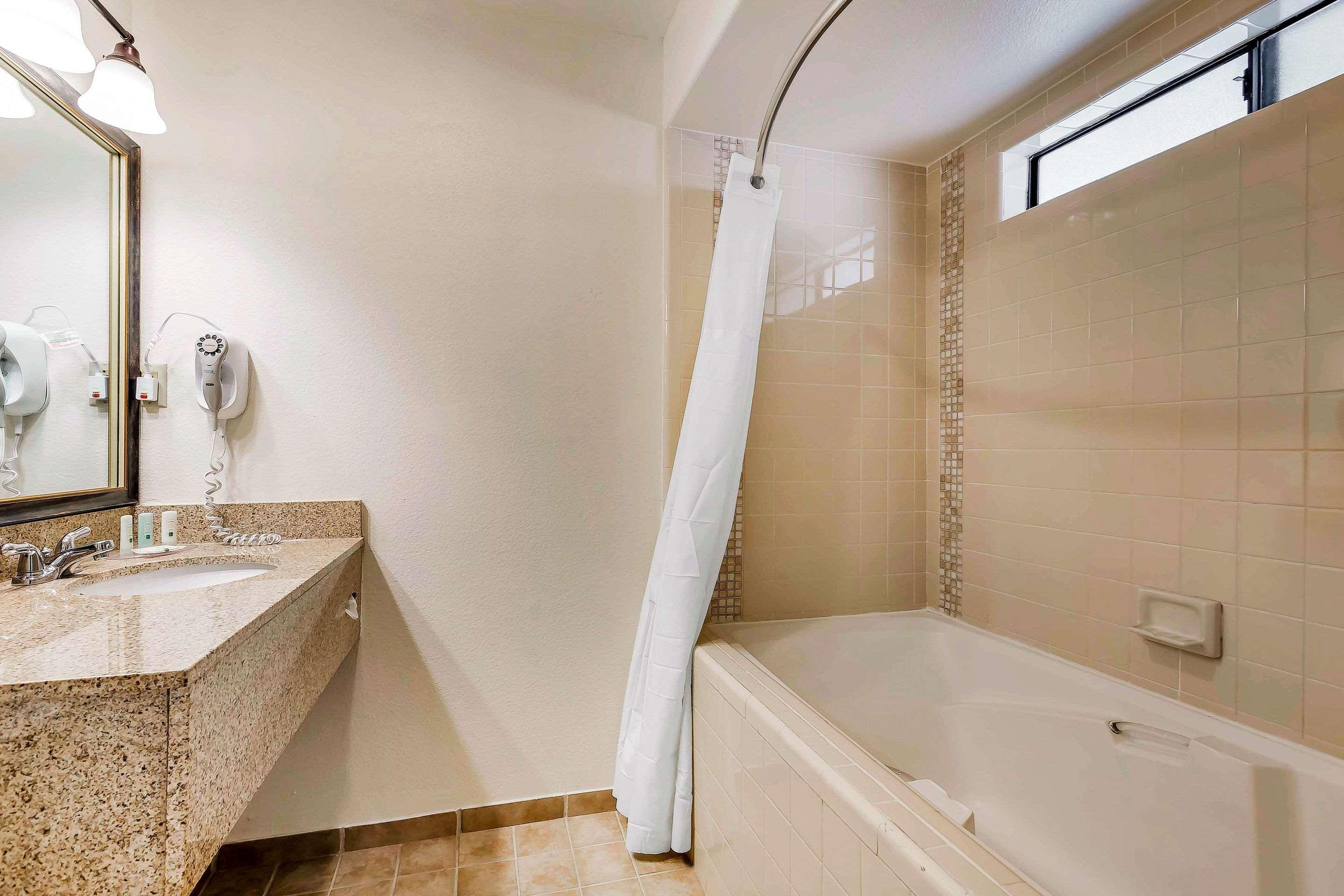 Quality Inn Fallbrook I-15 Экстерьер фото